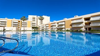 moura praia apartments to rent